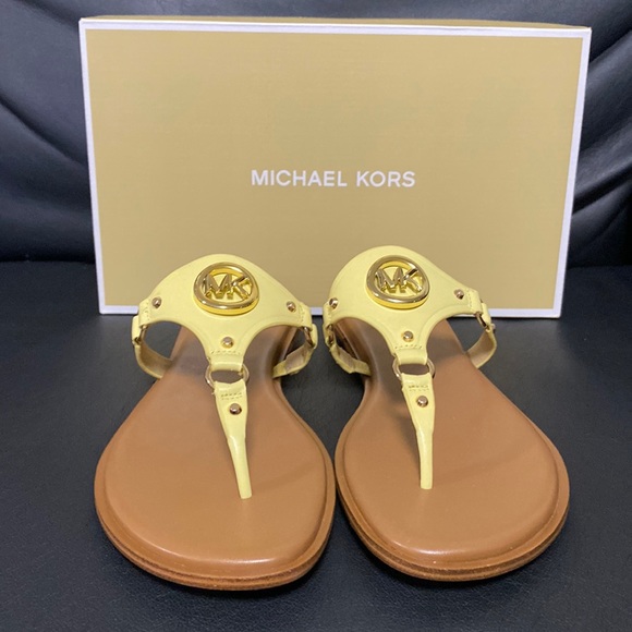 Michael Kors Conway Sandal - Picture 2 of 6